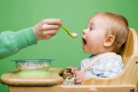 Feeding Your Baby - Introducing Solid Food